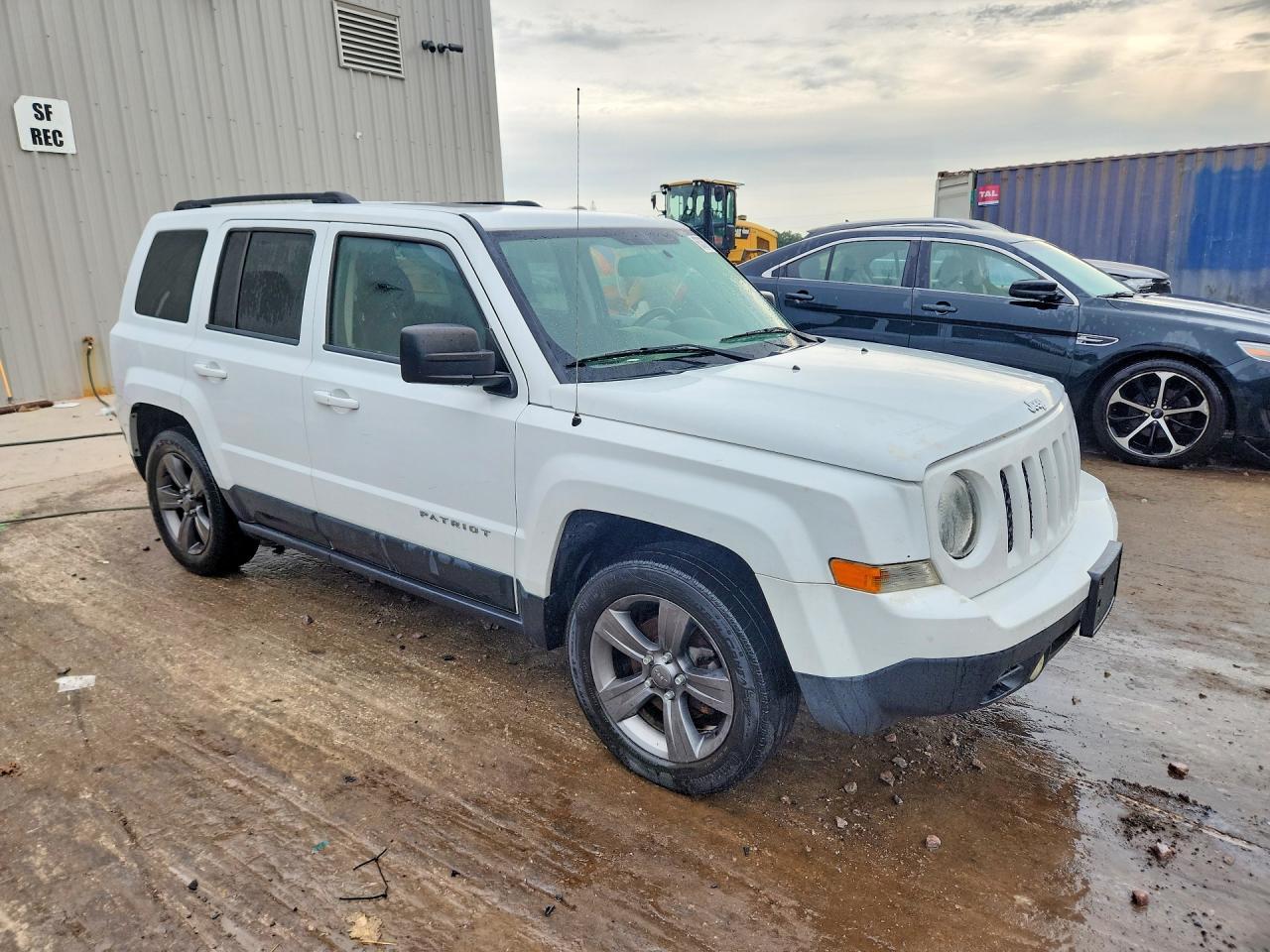 2015 Jeep Patriot Latitude - Фото 4