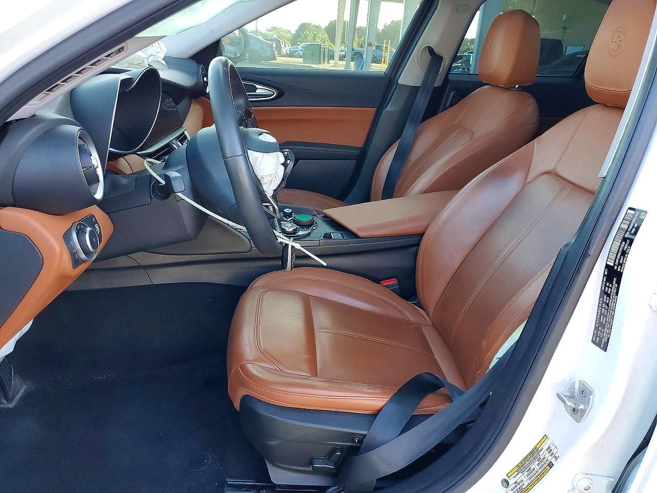 2018 Alfa Romeo Giulia Q4 - Фото 7