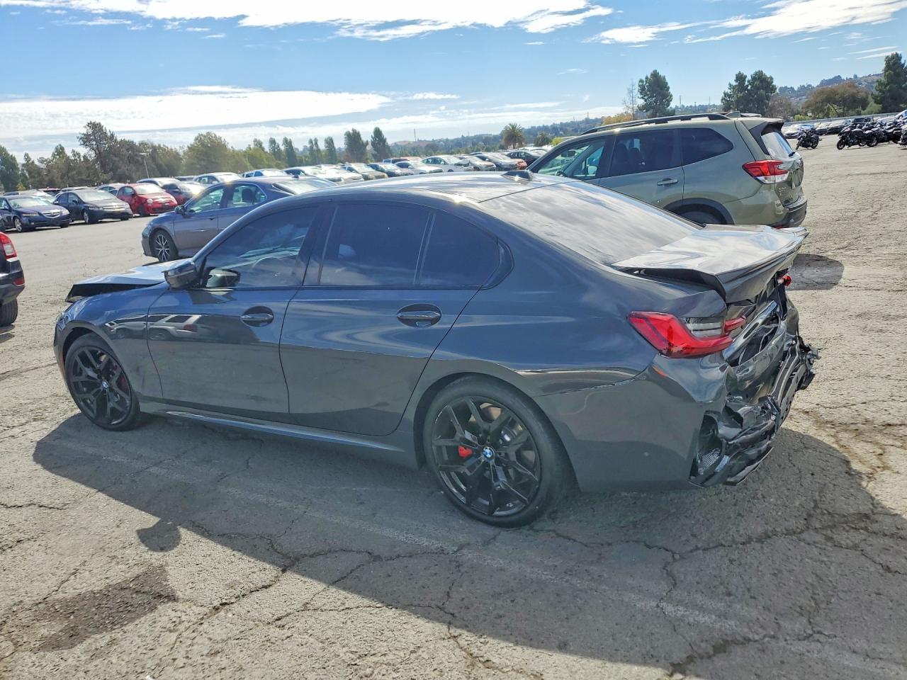 2026 BMW M340I - Фото 2