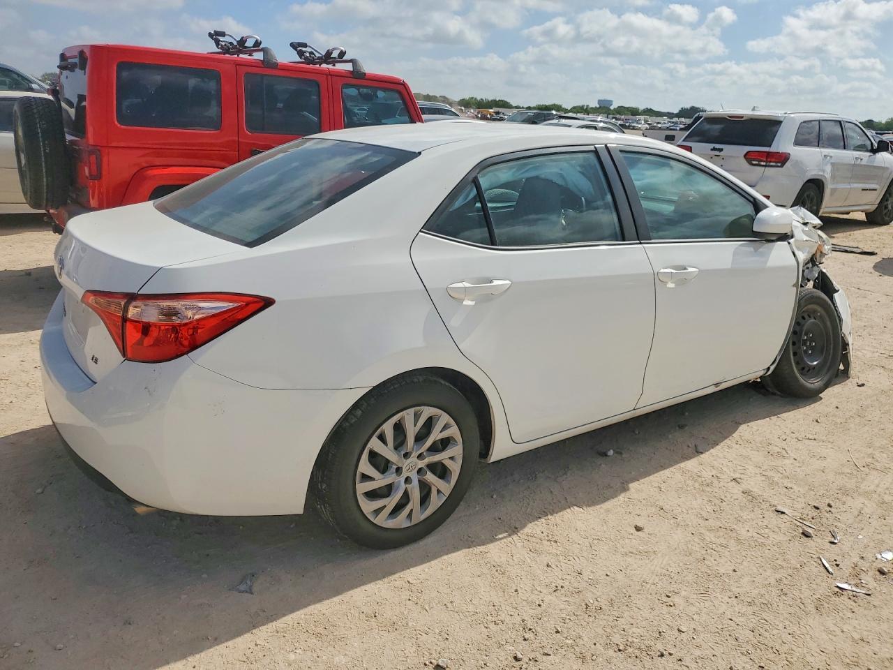 2017 Toyota Corolla Le - Фото 3