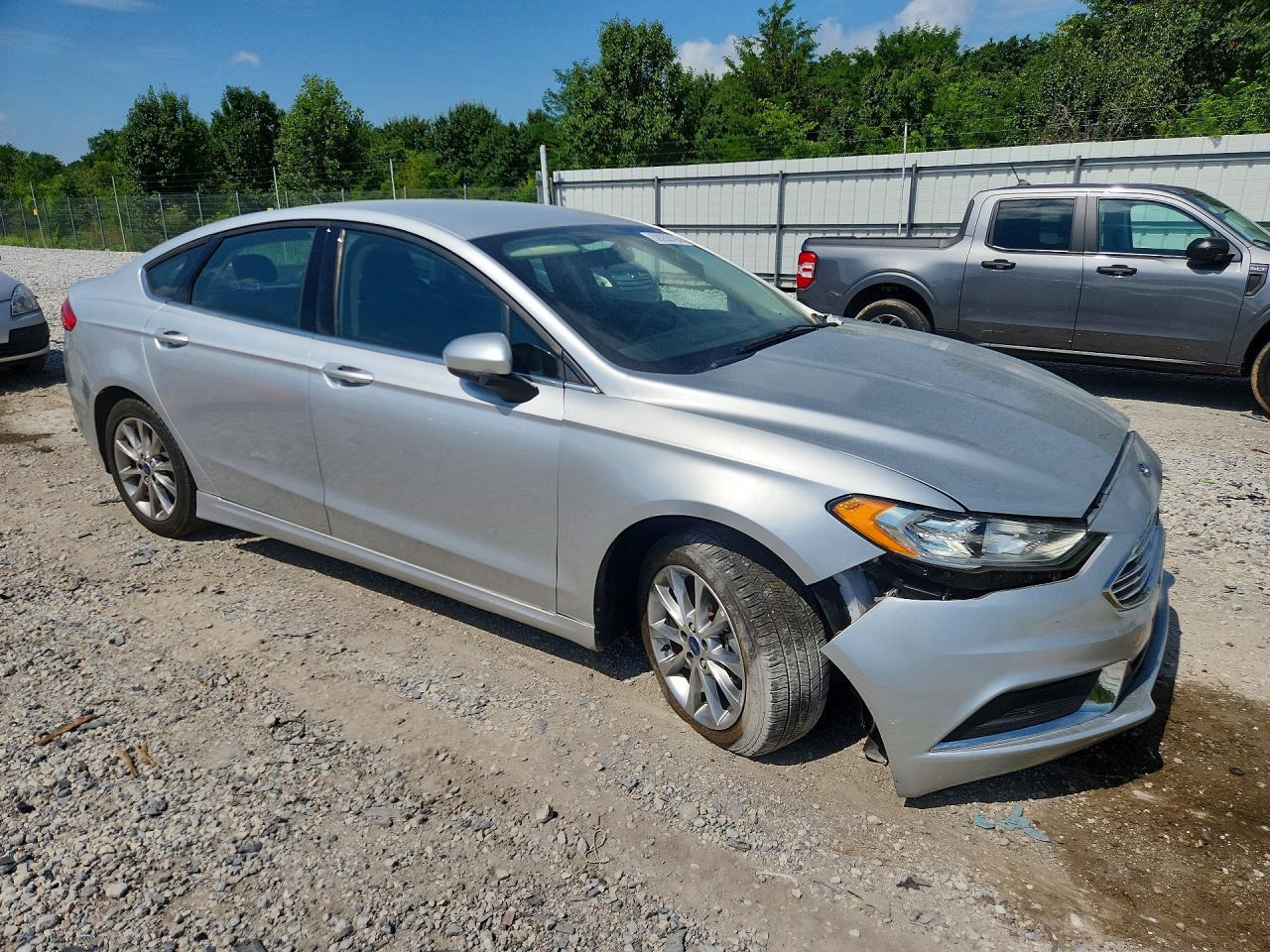 2017 Ford Fusion Se - Фото 4