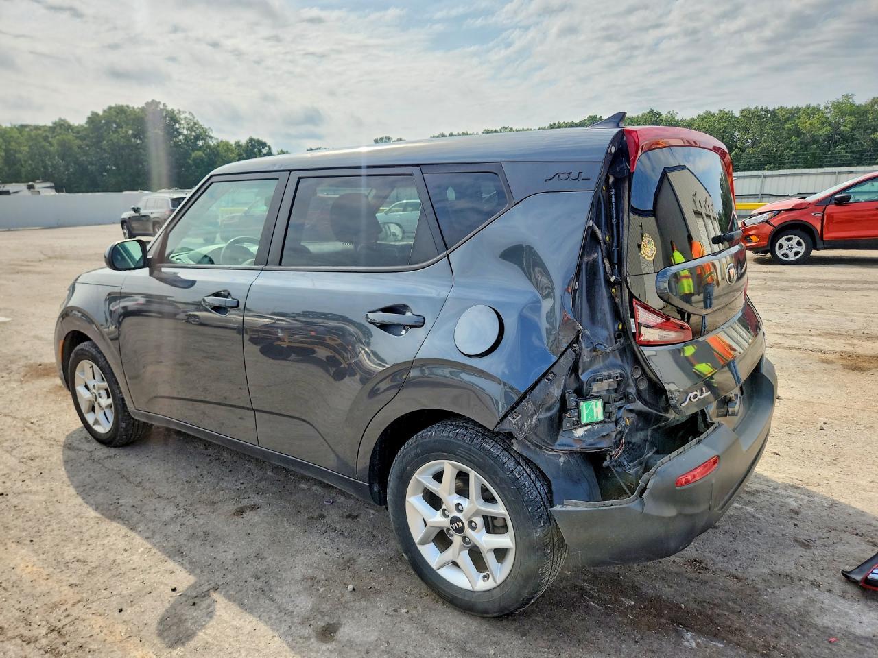 2021 Kia Soul - Image 2