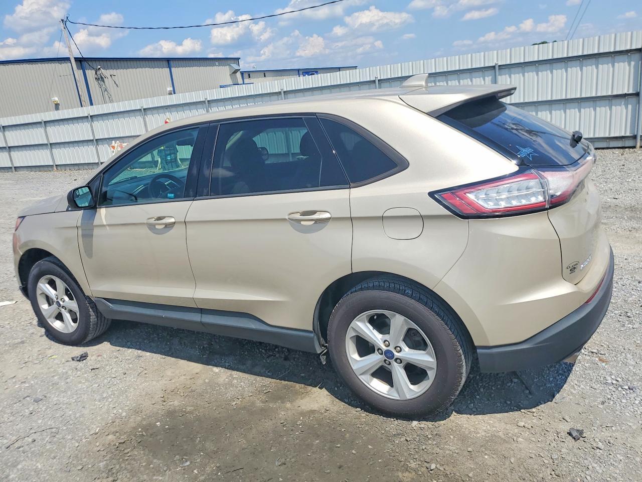 2018 Ford Edge Se - Image 2