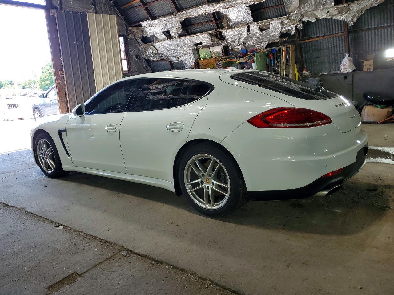 2015 Porsche Panamera 2 - Фото 2