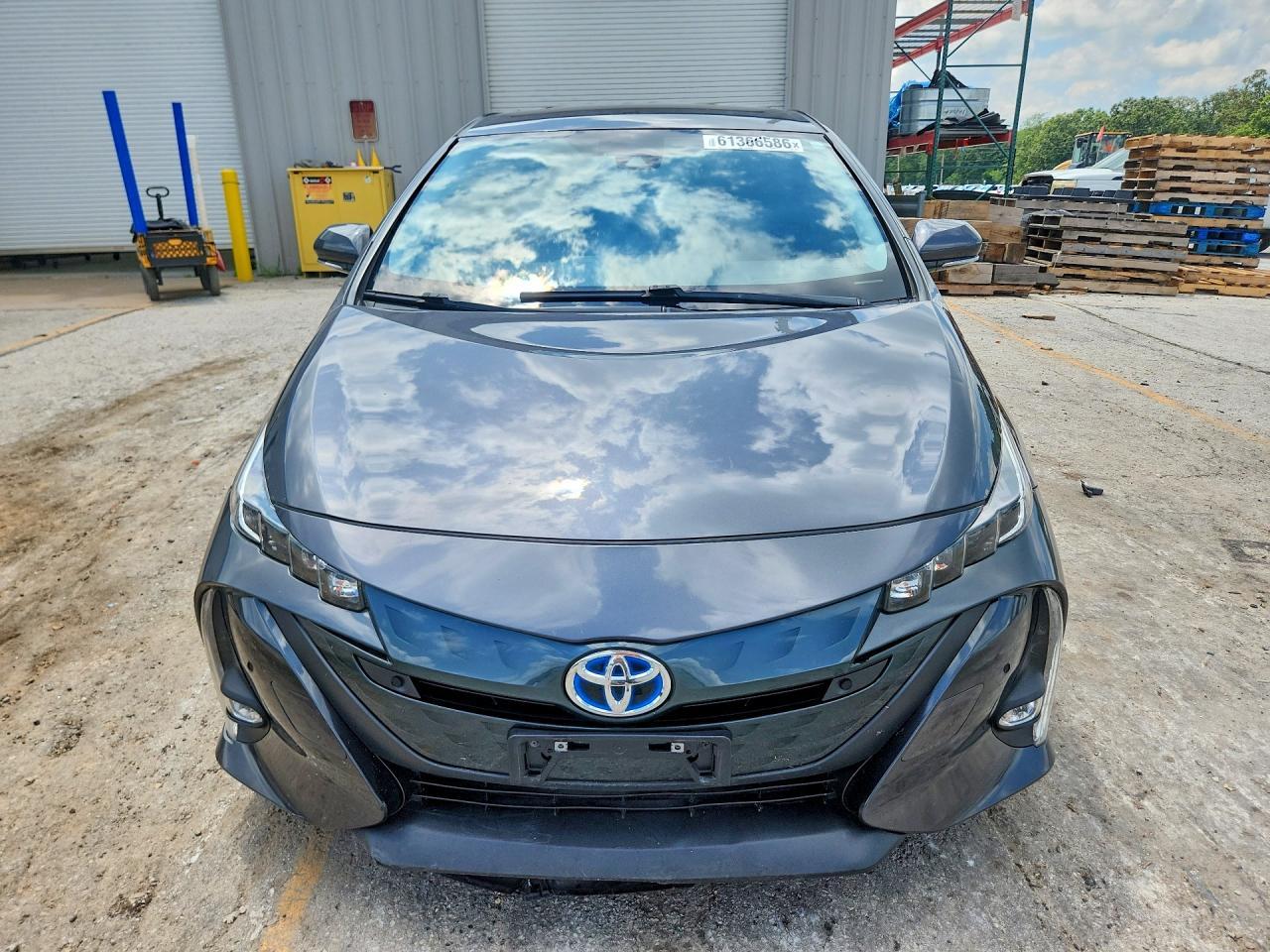 2020 Toyota Prius Prime Limited - Фото 5