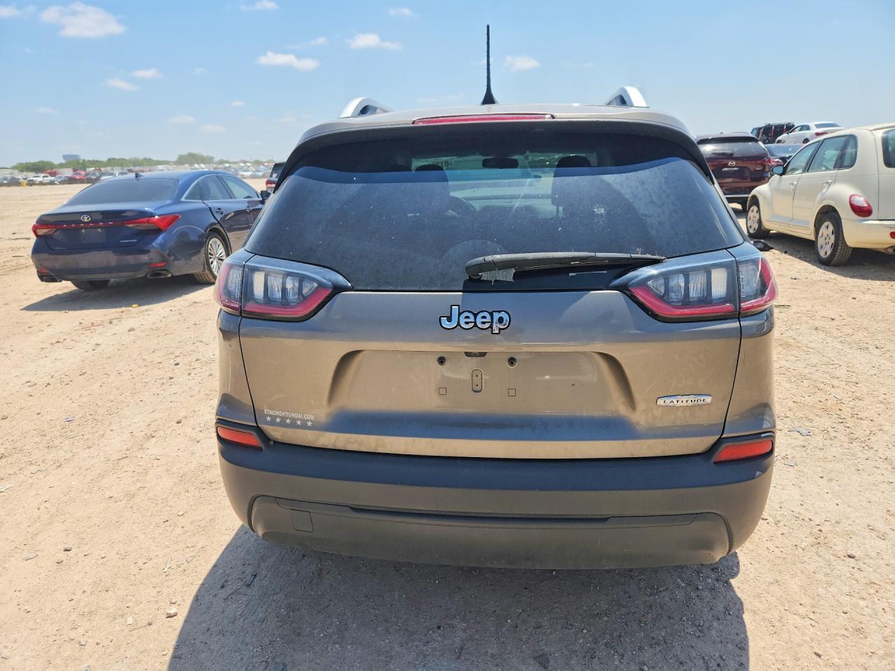 2019 Jeep Cherokee Latitude - Фото 6