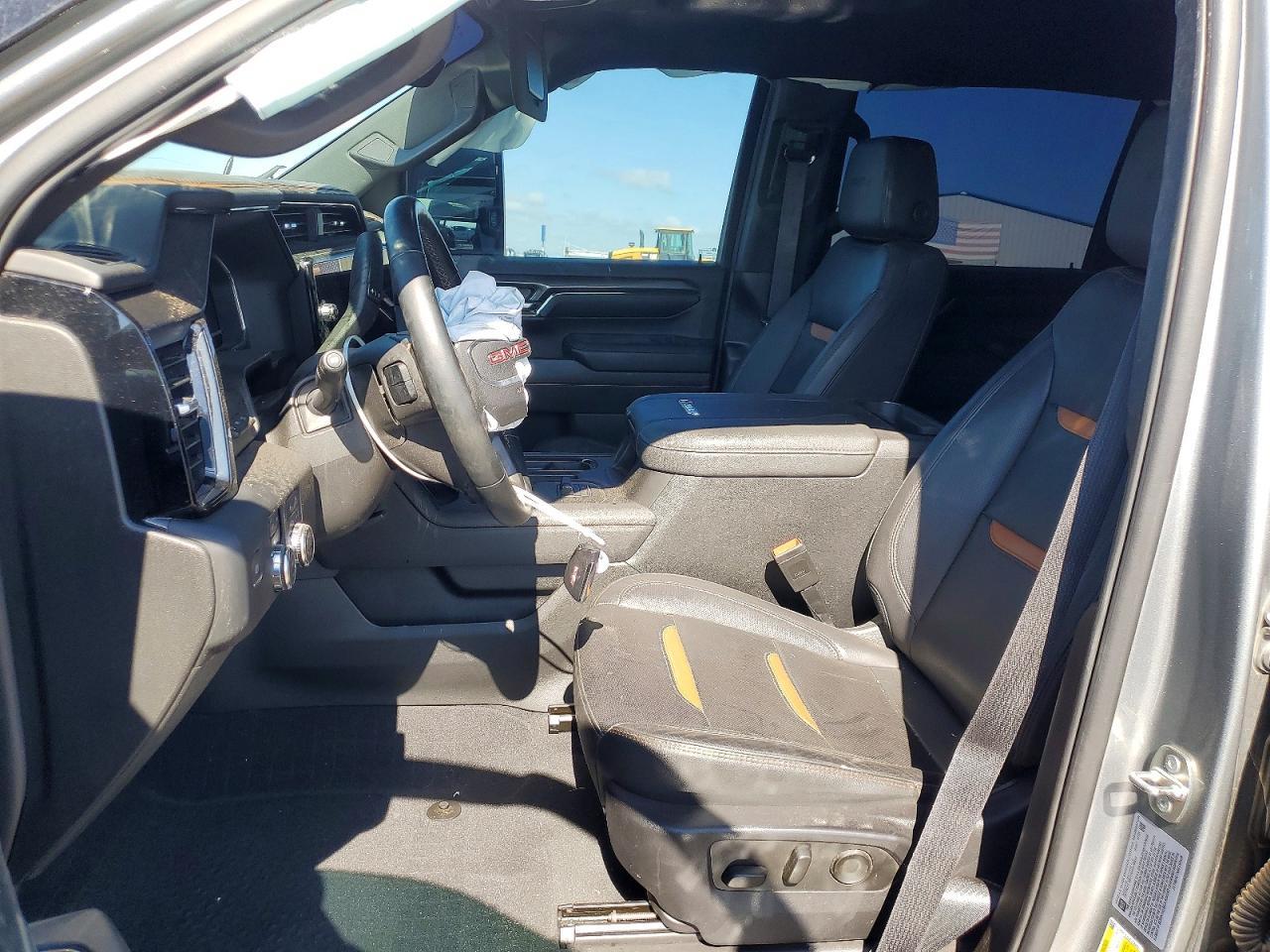 2024 GMC Sierra K2500 At4 - Фото 7
