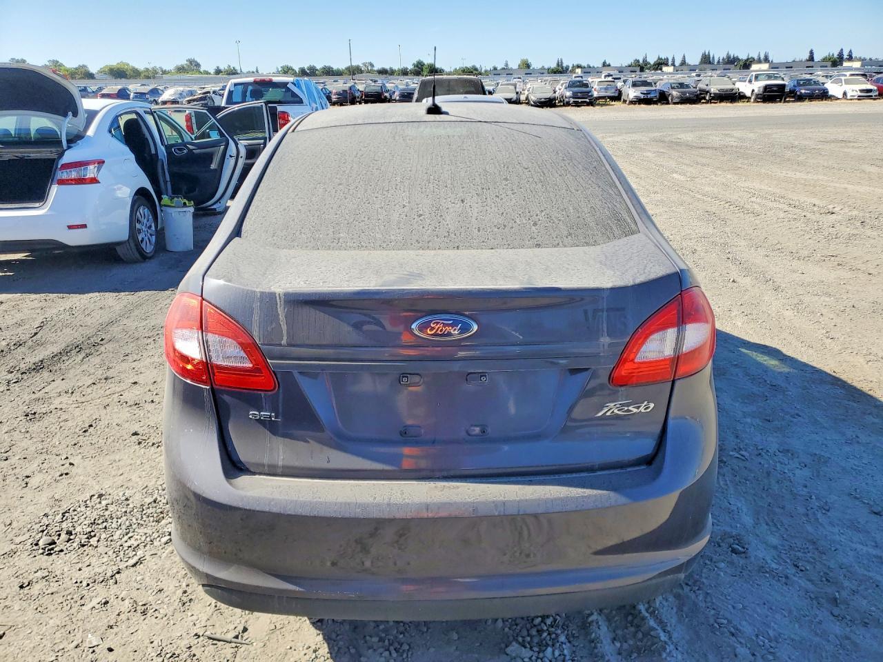 2012 Ford Fiesta Sel - Image 6