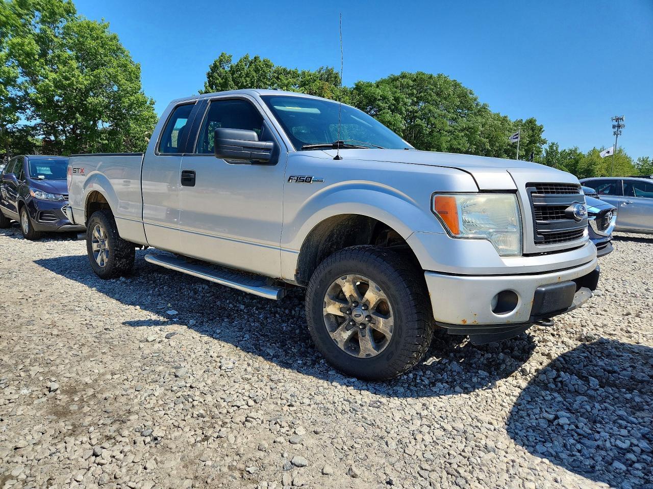 2013 Ford F150 Super Cab - Фото 4