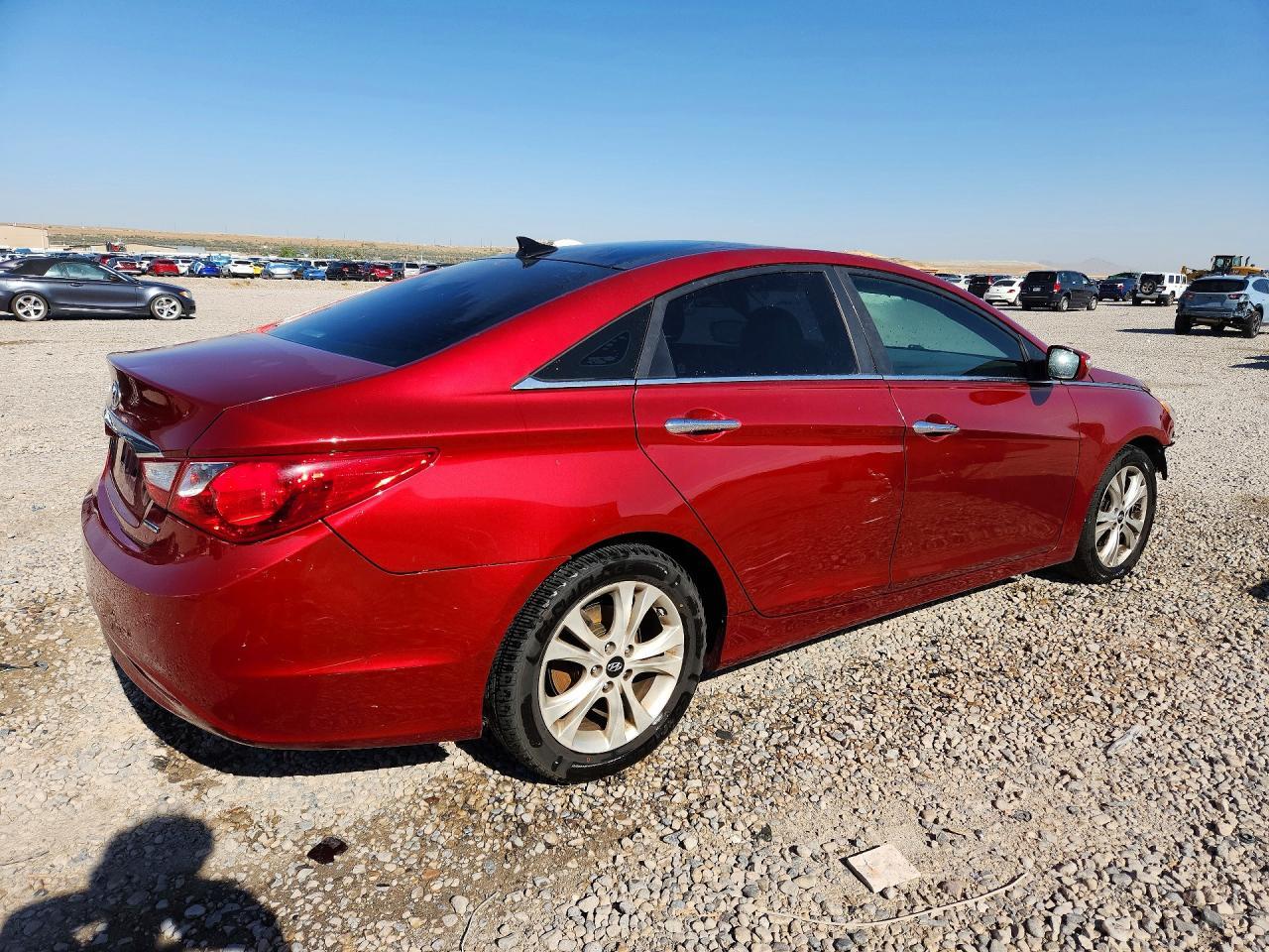 2013 Hyundai Sonata Limited - Image 3