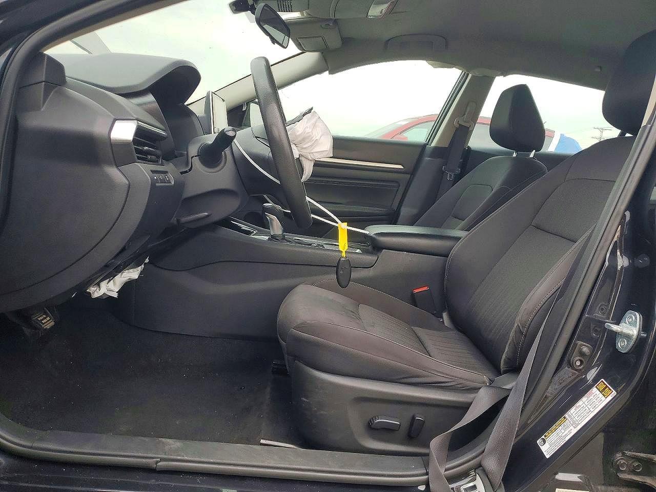 2021 Nissan Altima Sv - Image 7
