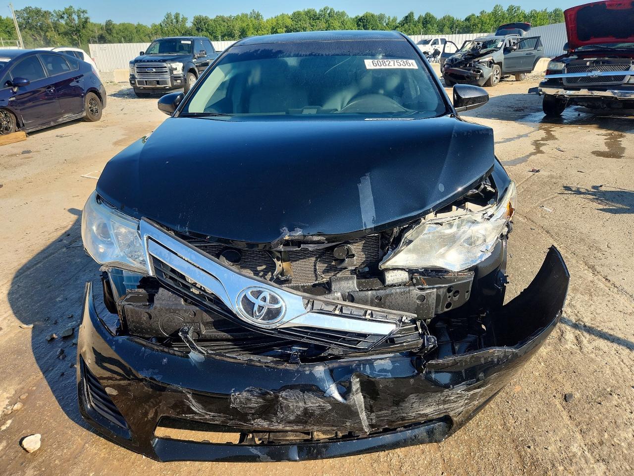 2014 Toyota Camry Le - Фото 5