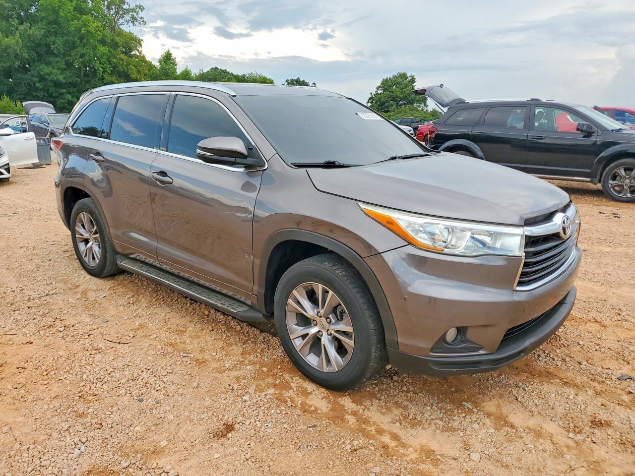 2015 Toyota Highlander Xle - Фото 4