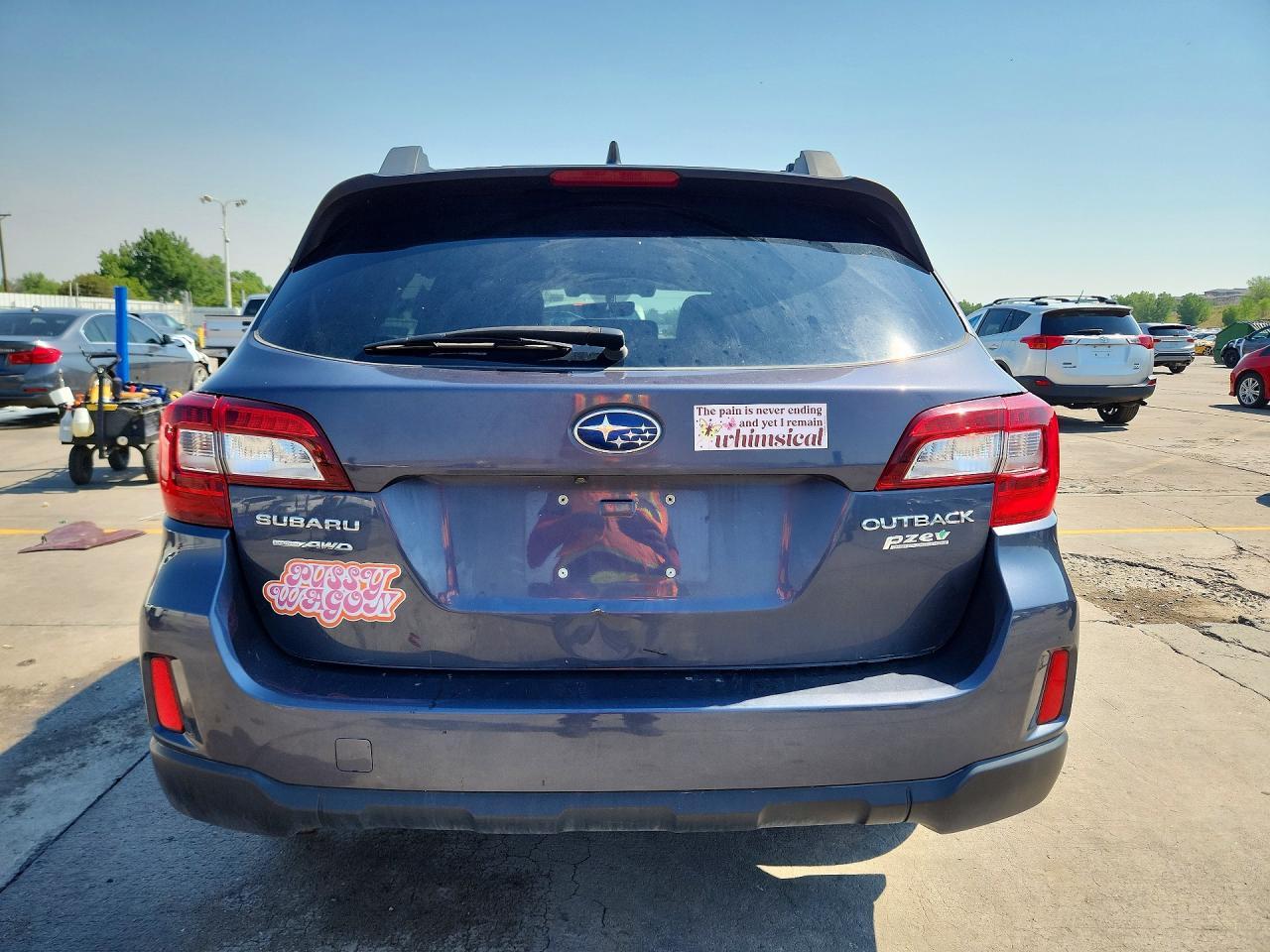 2017 Subaru Outback 2.5I Limited - Image 6