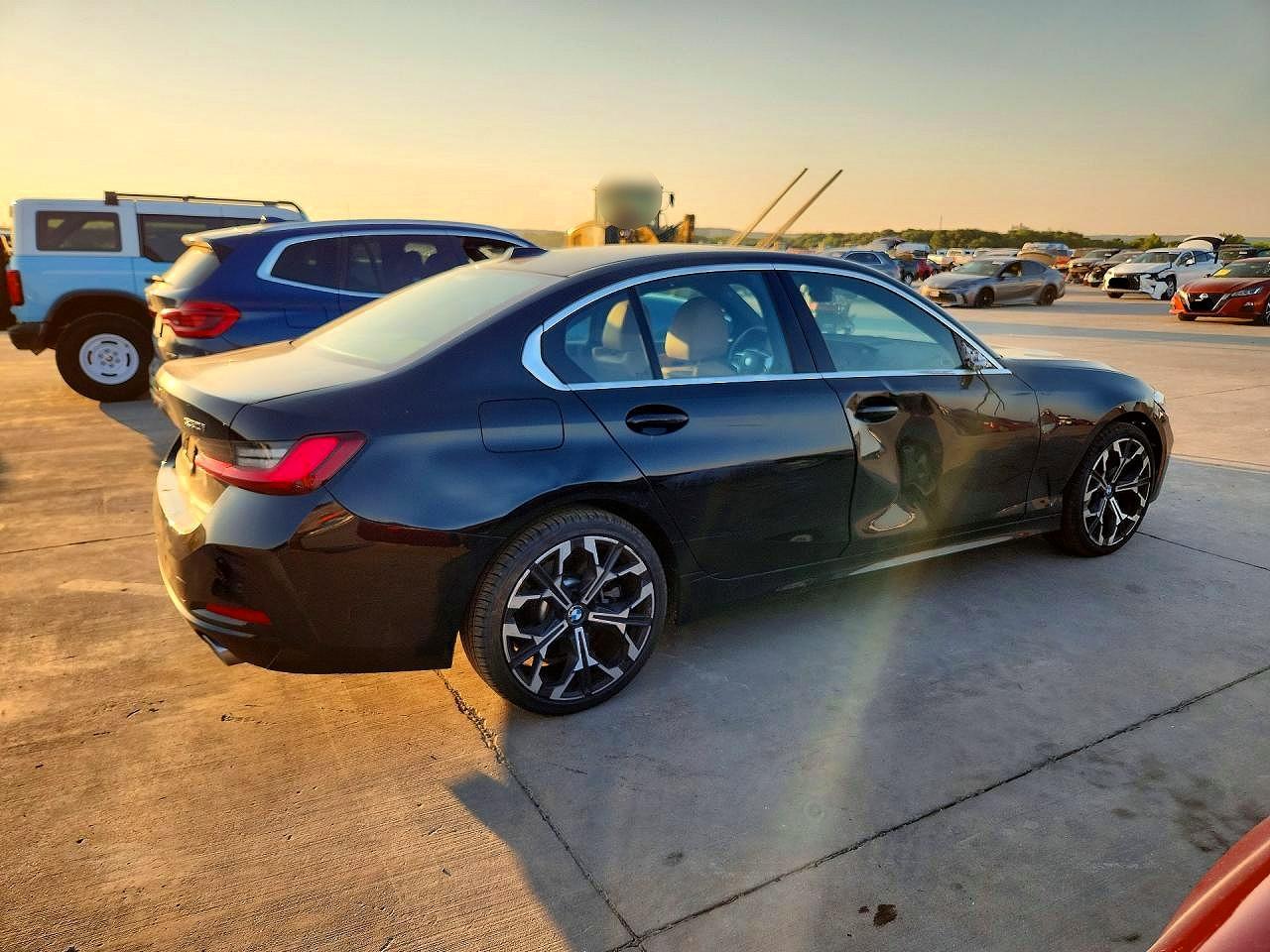 2026 BMW 330Xi - Image 3