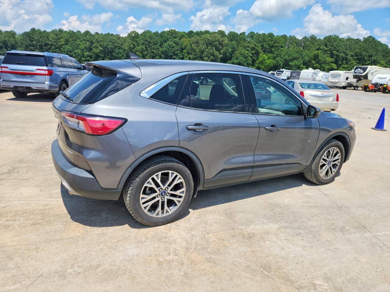 2022 Ford Escape Sel - Image 3