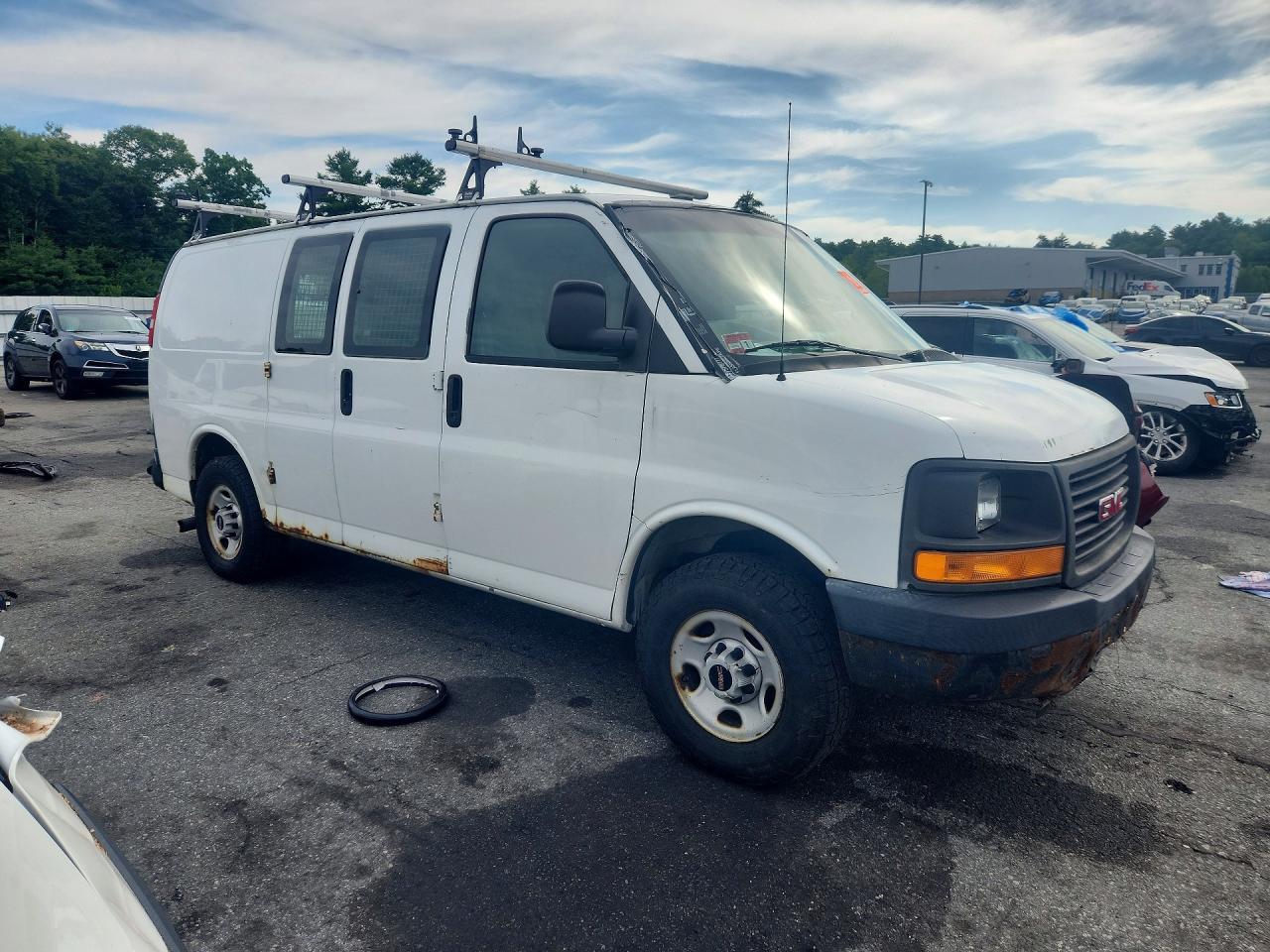 2009 GMC Savana G2500 - Фото 4