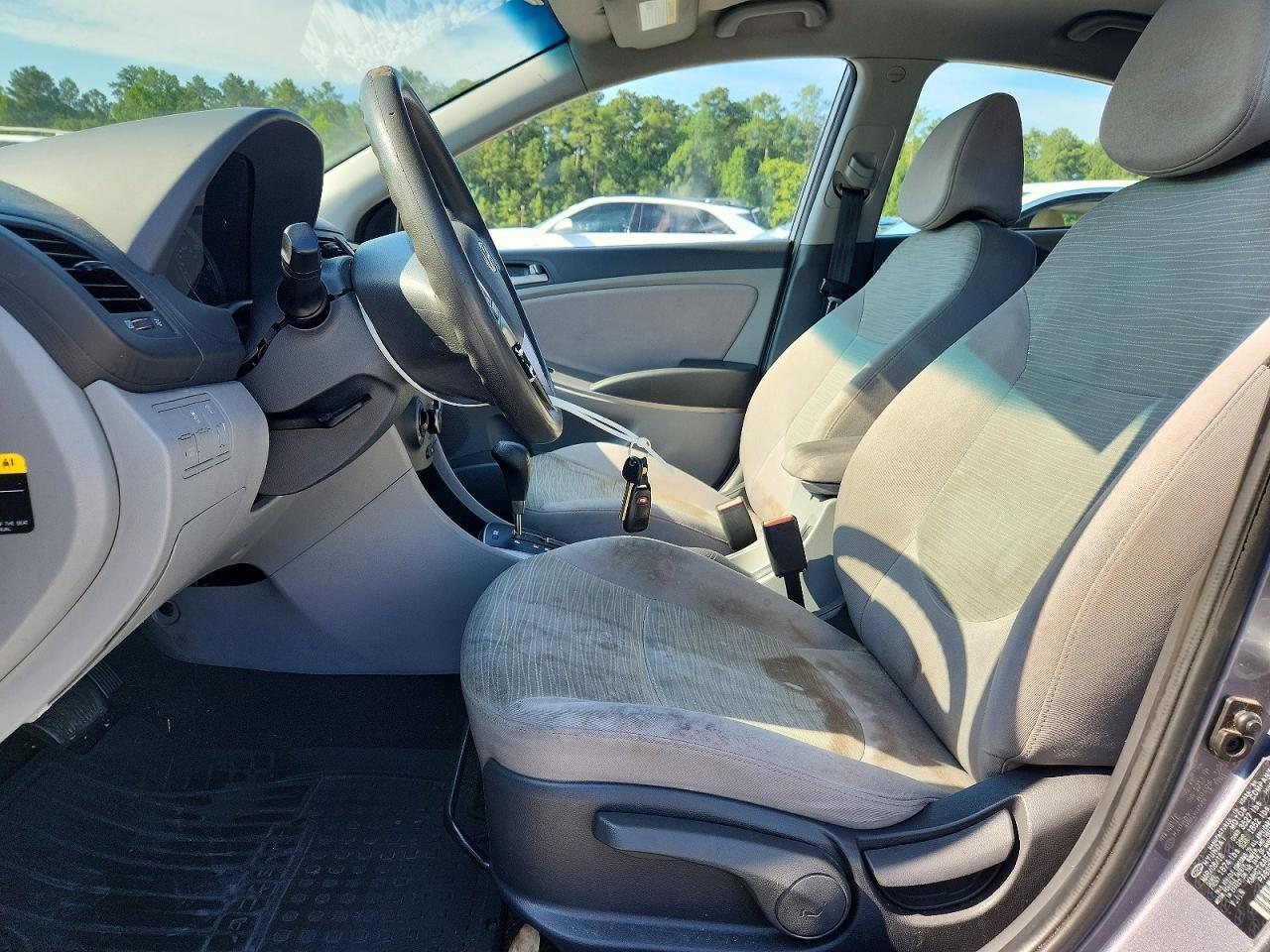 2016 Hyundai Accent Se - Фото 7