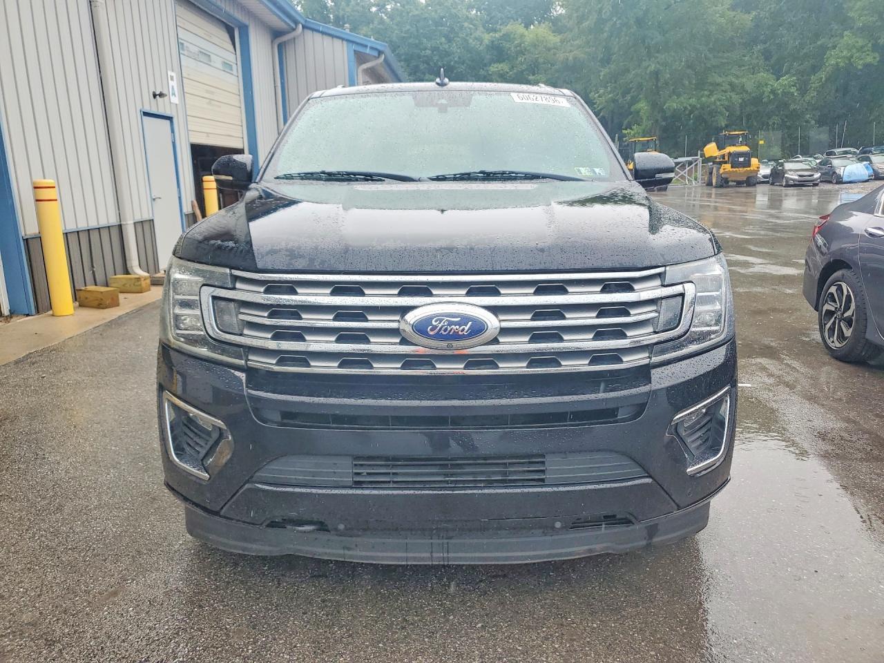 2018 Ford Expedition Max Limited - Image 5