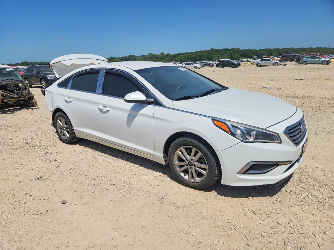 2017 Hyundai Sonata Se - Image 4