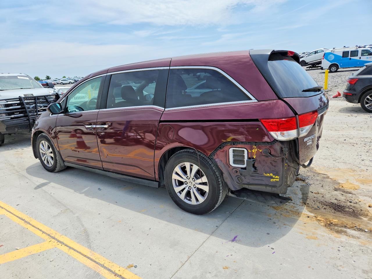 2015 Honda Odessy - Фото 2