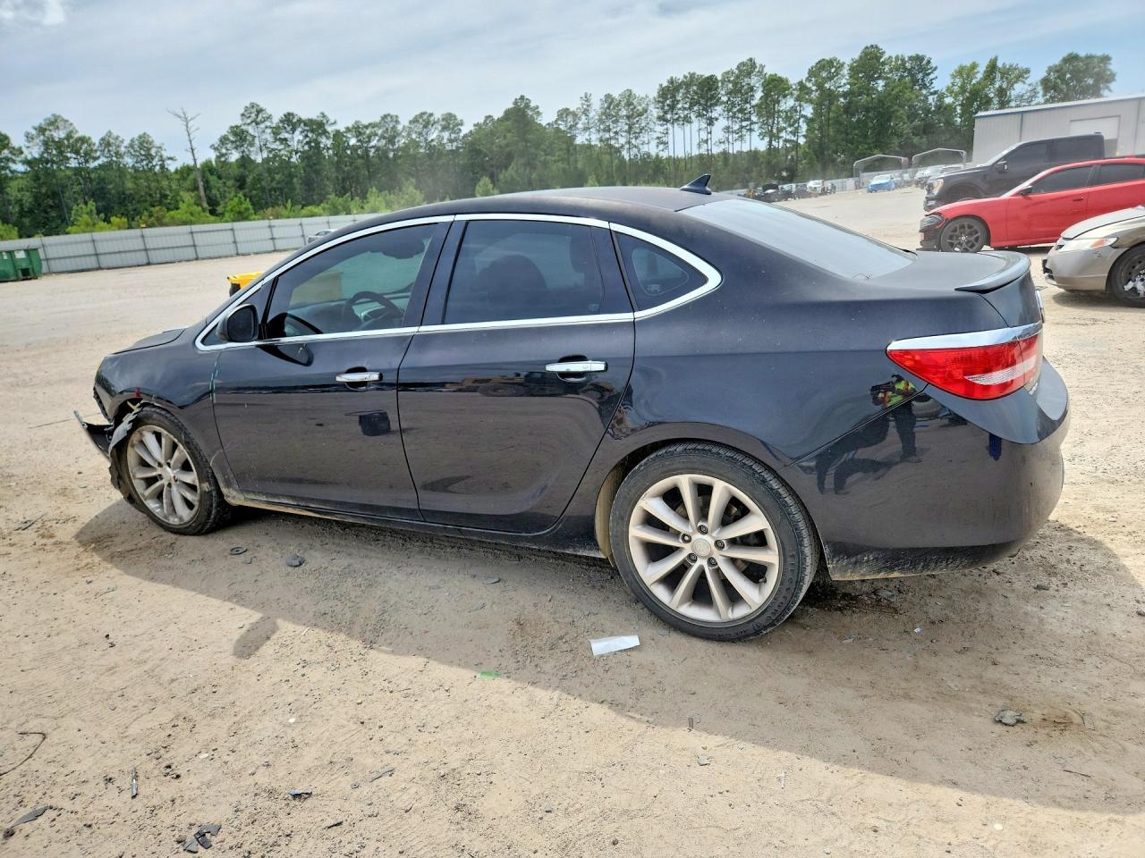 2013 Buick Verano Premium - Фото 2