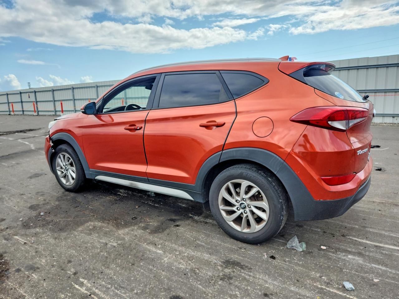 2017 Hyundai Tucson Se Plus - Image 2