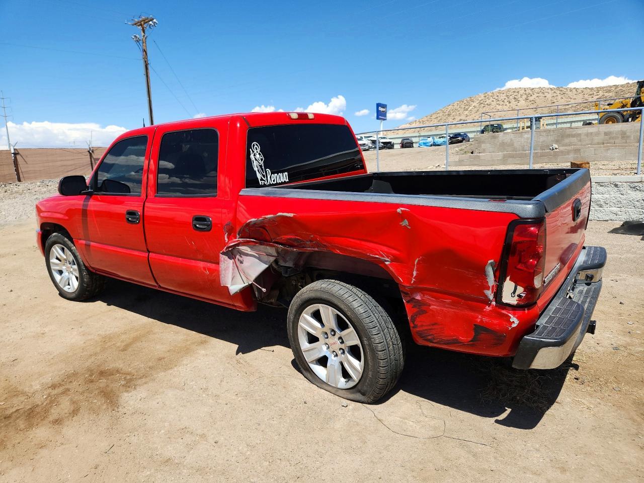 2005 GMC New Sierra C1500 - Фото 2