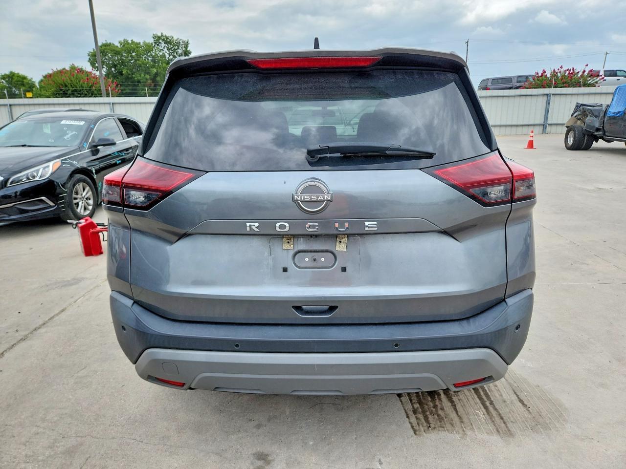 2023 Nissan Rogue S - Фото 6