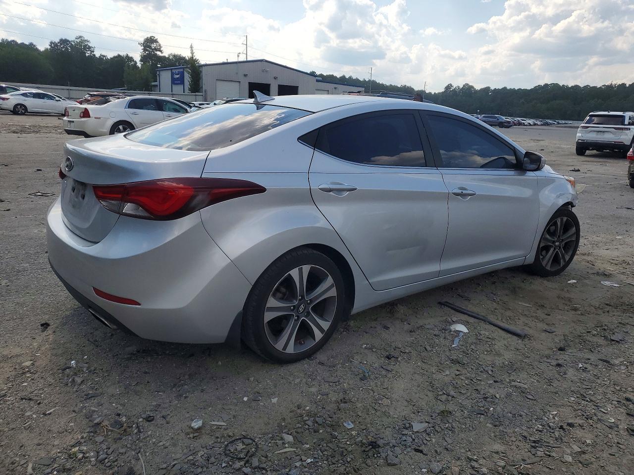2014 Hyundai Elantra Sport - Image 3