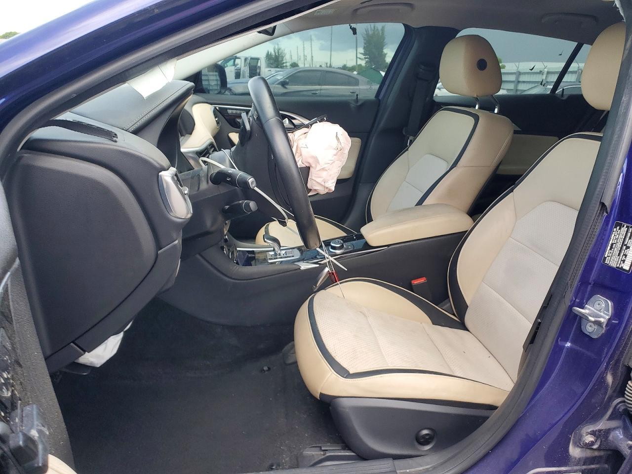 2019 Infiniti Qx30 Luxe - Image 7