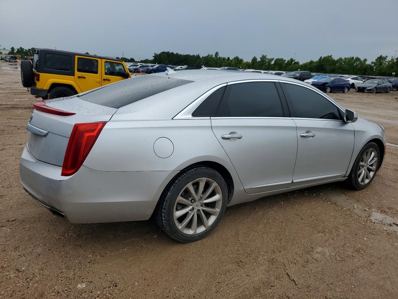 2013 Cadillac Xts Premium Collection - Image 3