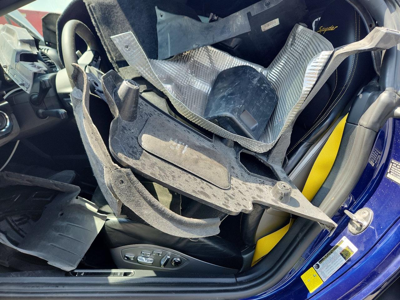 2021 Porsche Boxster Spyder - Image 7