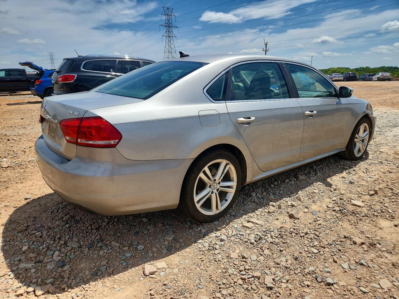 2014 Volkswagen Passat Se - Фото 3