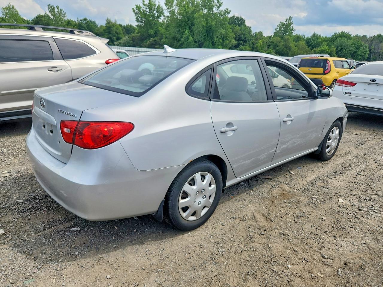 2009 Hyundai Elantra Gls - Фото 3