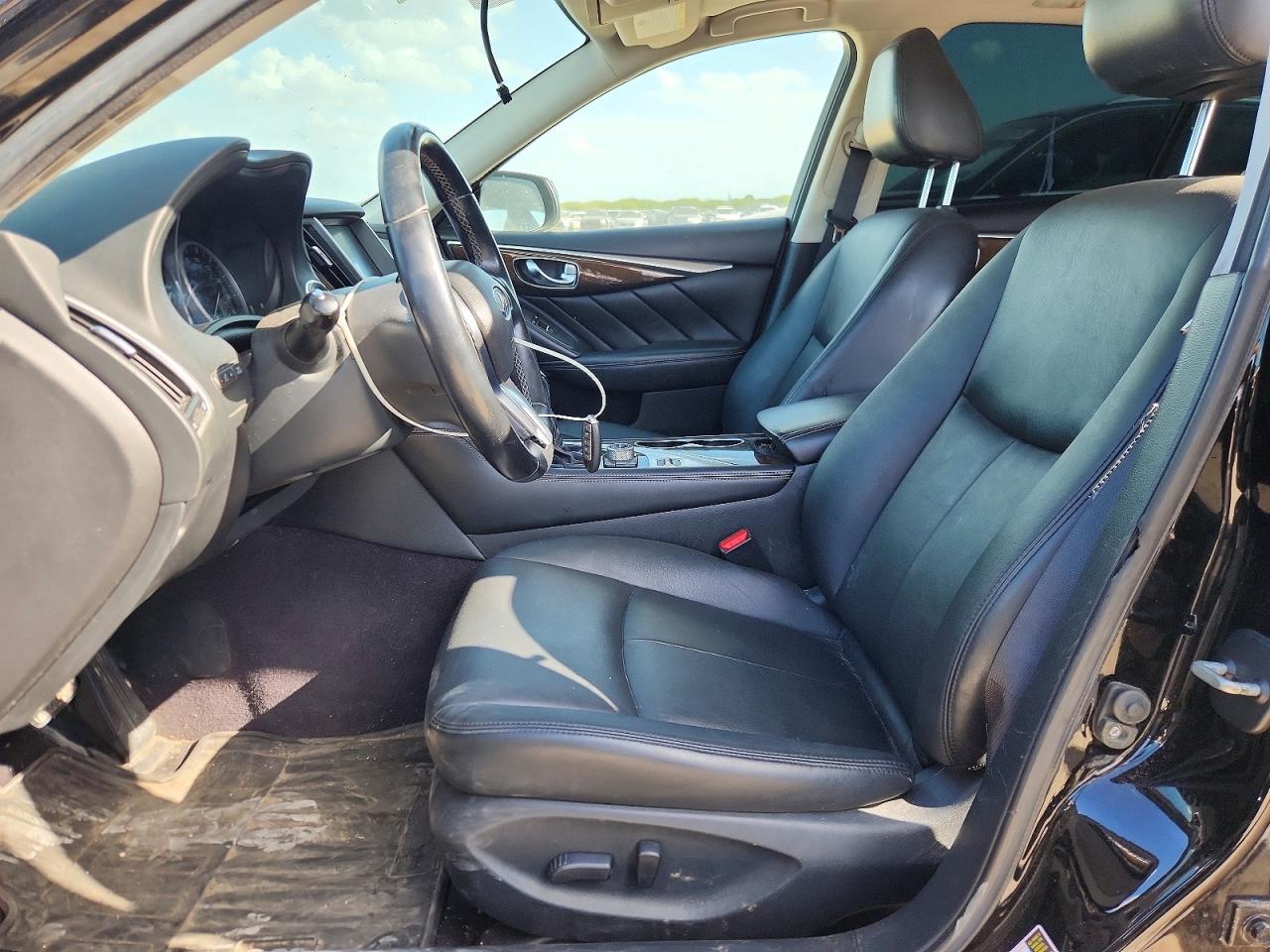 2018 Infiniti Q50 3.0T Luxe - Фото 7