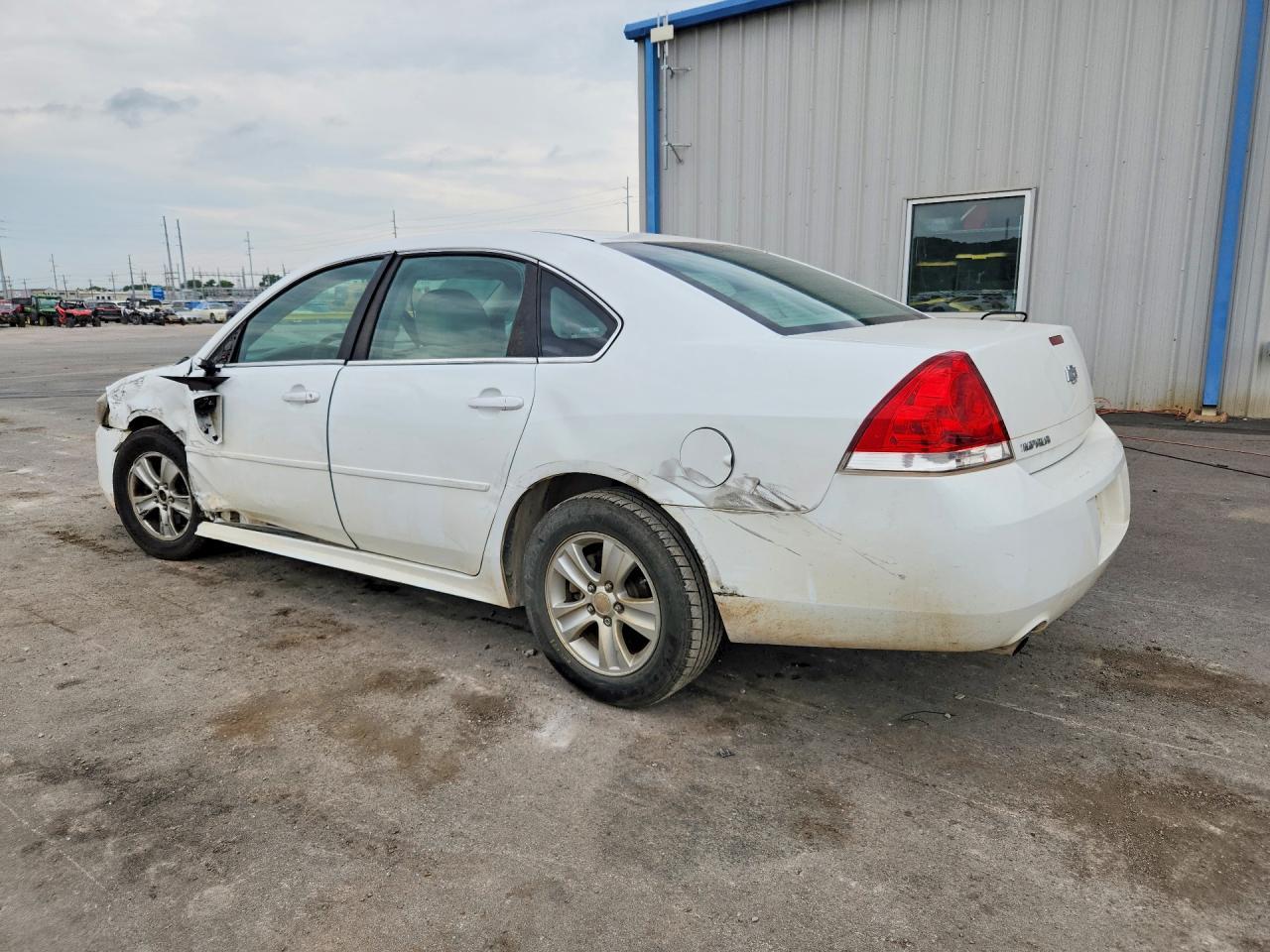 2014 Chevrolet Impala Limited Ls - Фото 2
