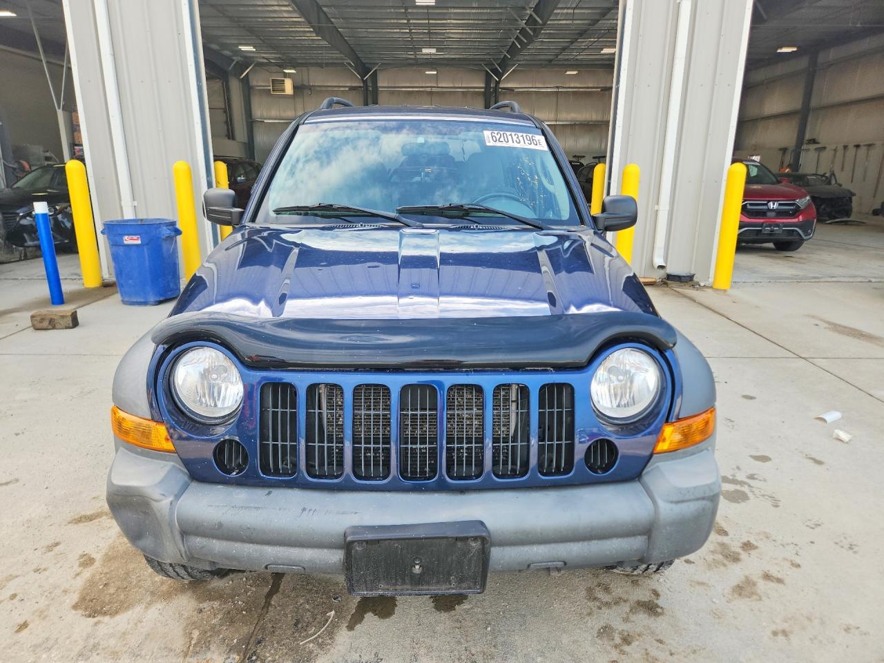2005 Jeep Liberty Sport - Фото 5
