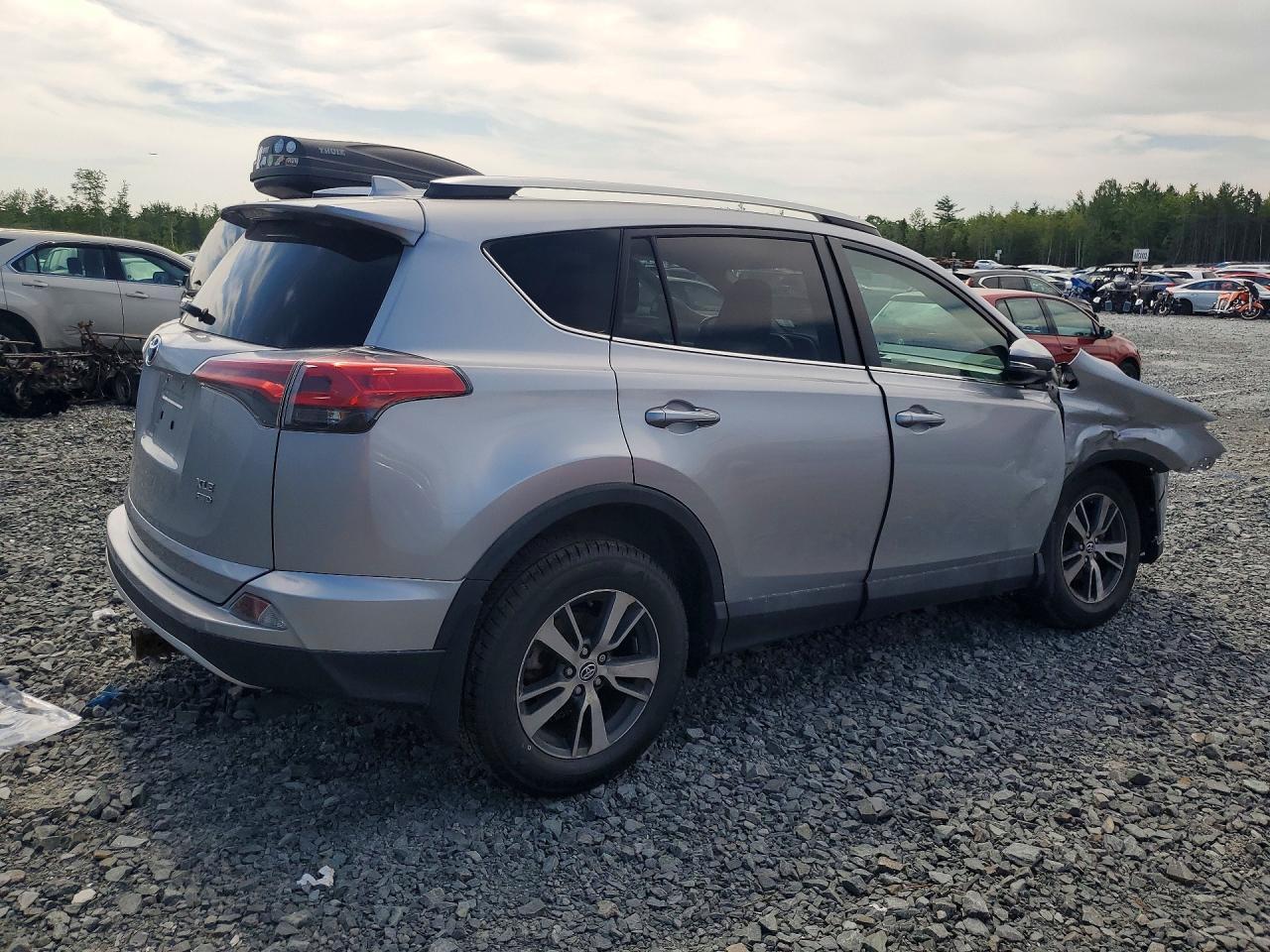 2016 Toyota Rav4 Xle - Фото 3
