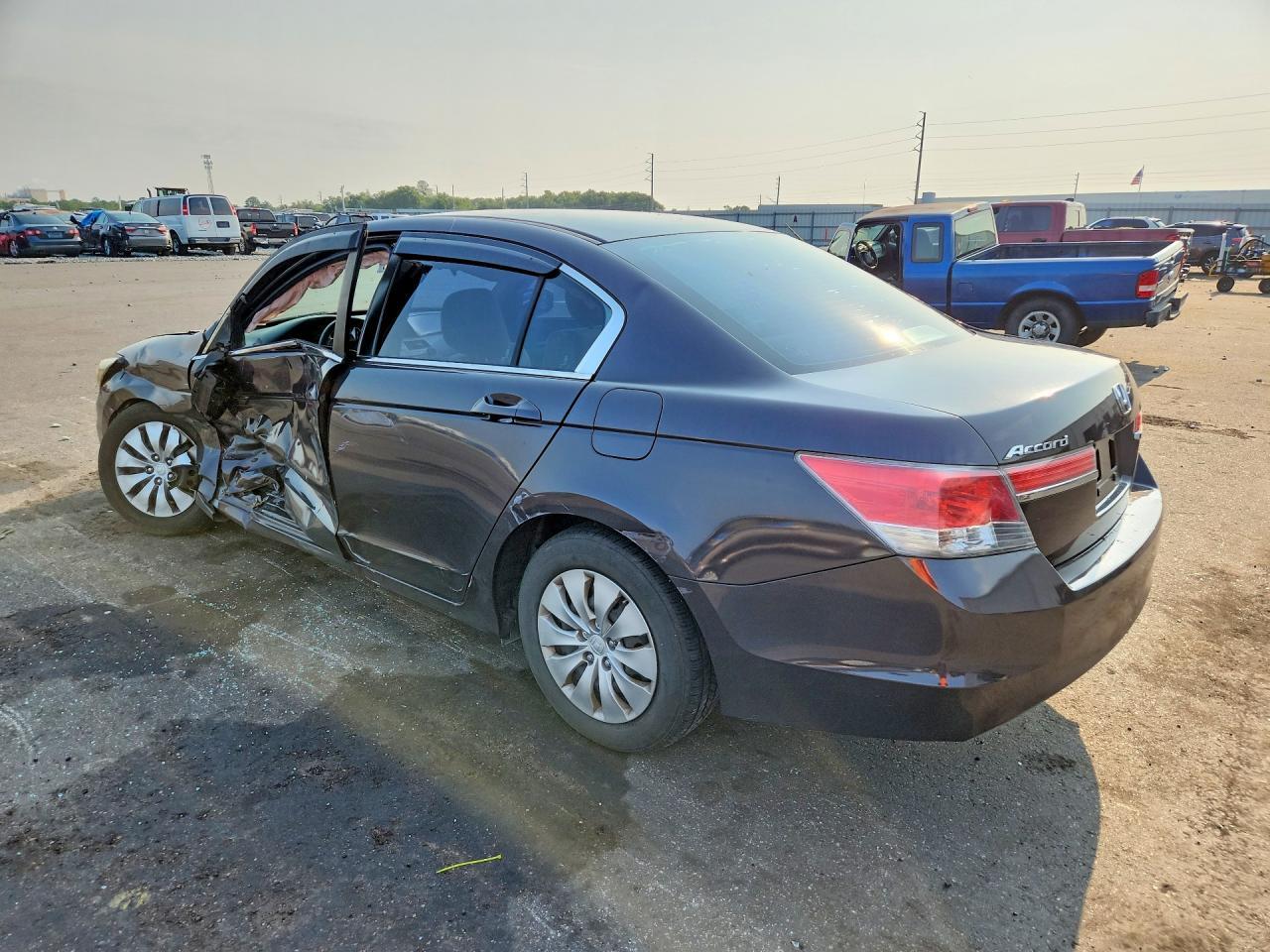 2012 Honda Accord Lx - Фото 2