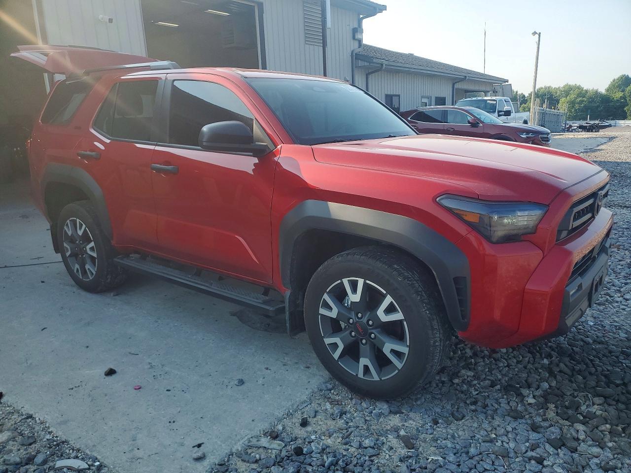 2025 Toyota 4Runner Sr5 - Фото 4