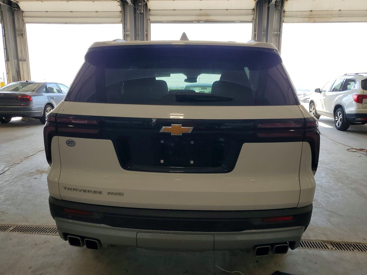 2025 Chevrolet Traverse Lt - Фото 6