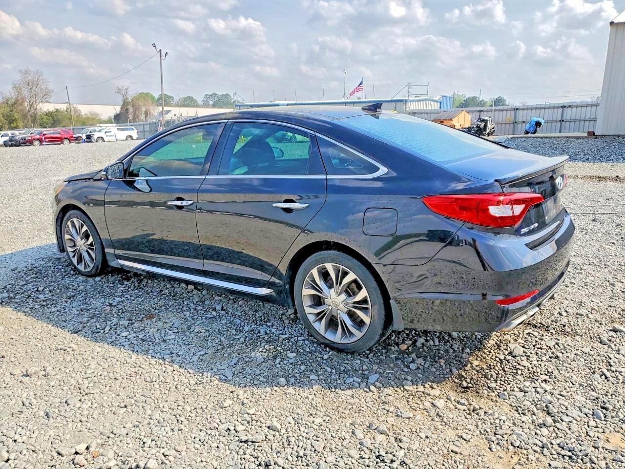 2015 Hyundai Sonata Limited 2.0T - Image 2