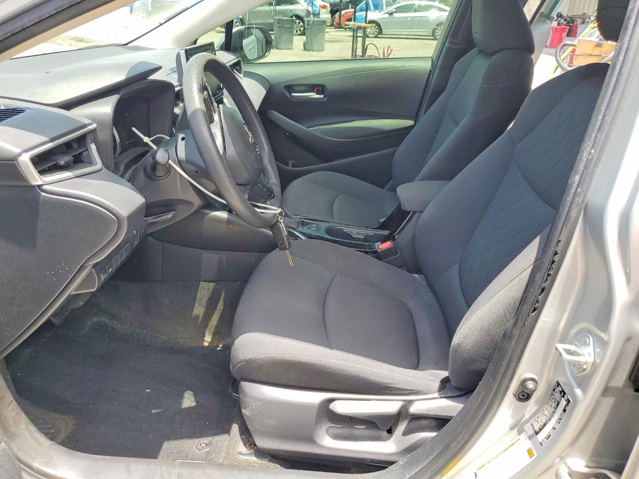 2021 Toyota Corolla Le - Image 7