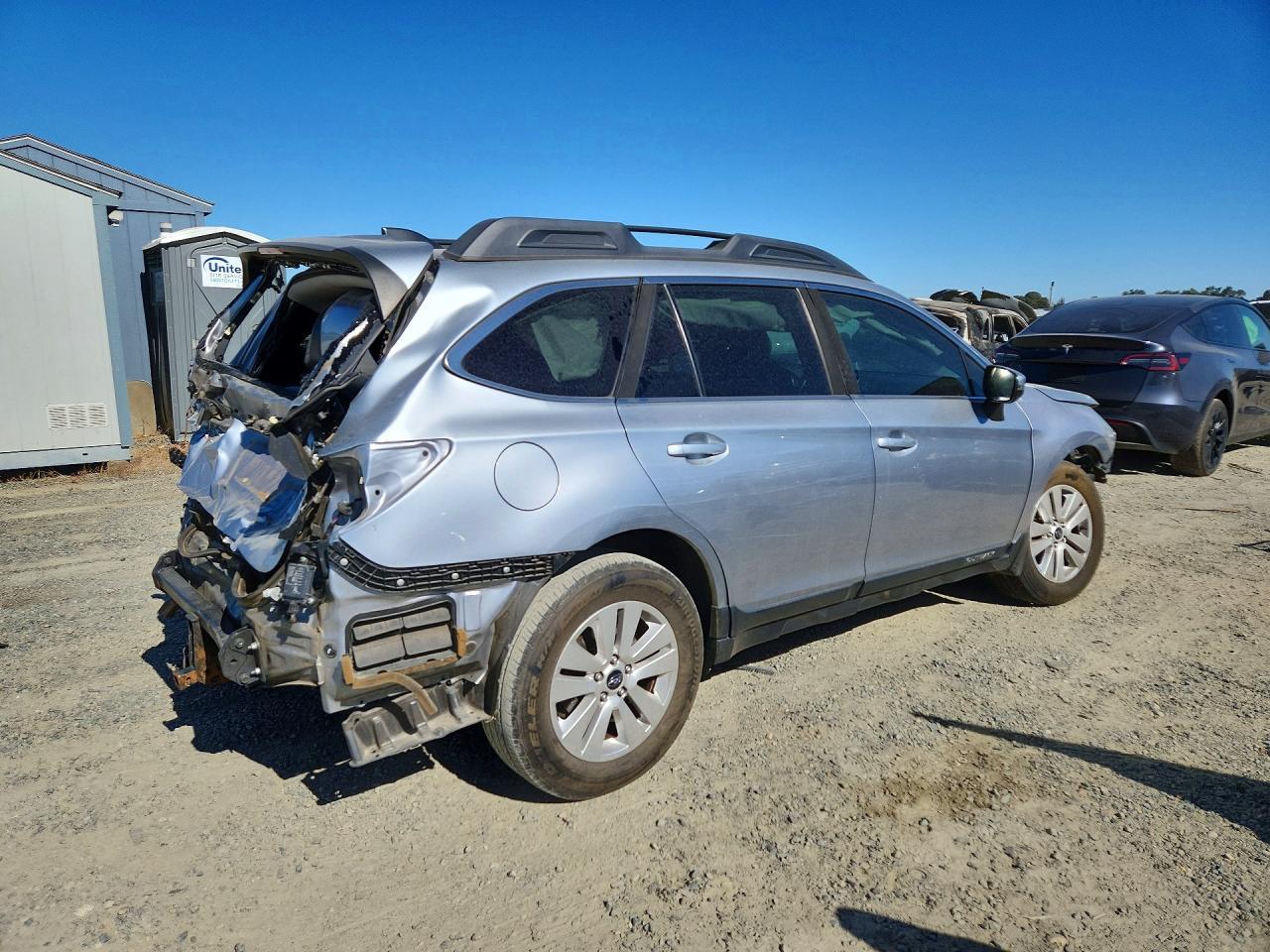 2019 Subaru Outback 2.5I Premium - Фото 3