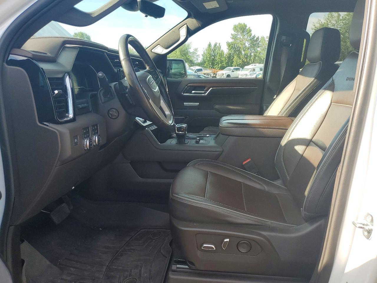 2023 GMC Sierra K1500 Denali - Image 7