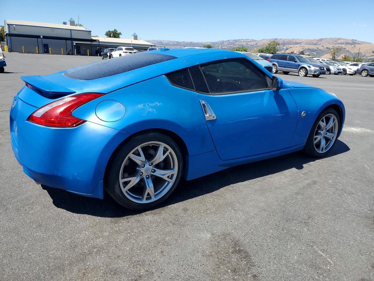 2011 Nissan 370Z Base - Image 3