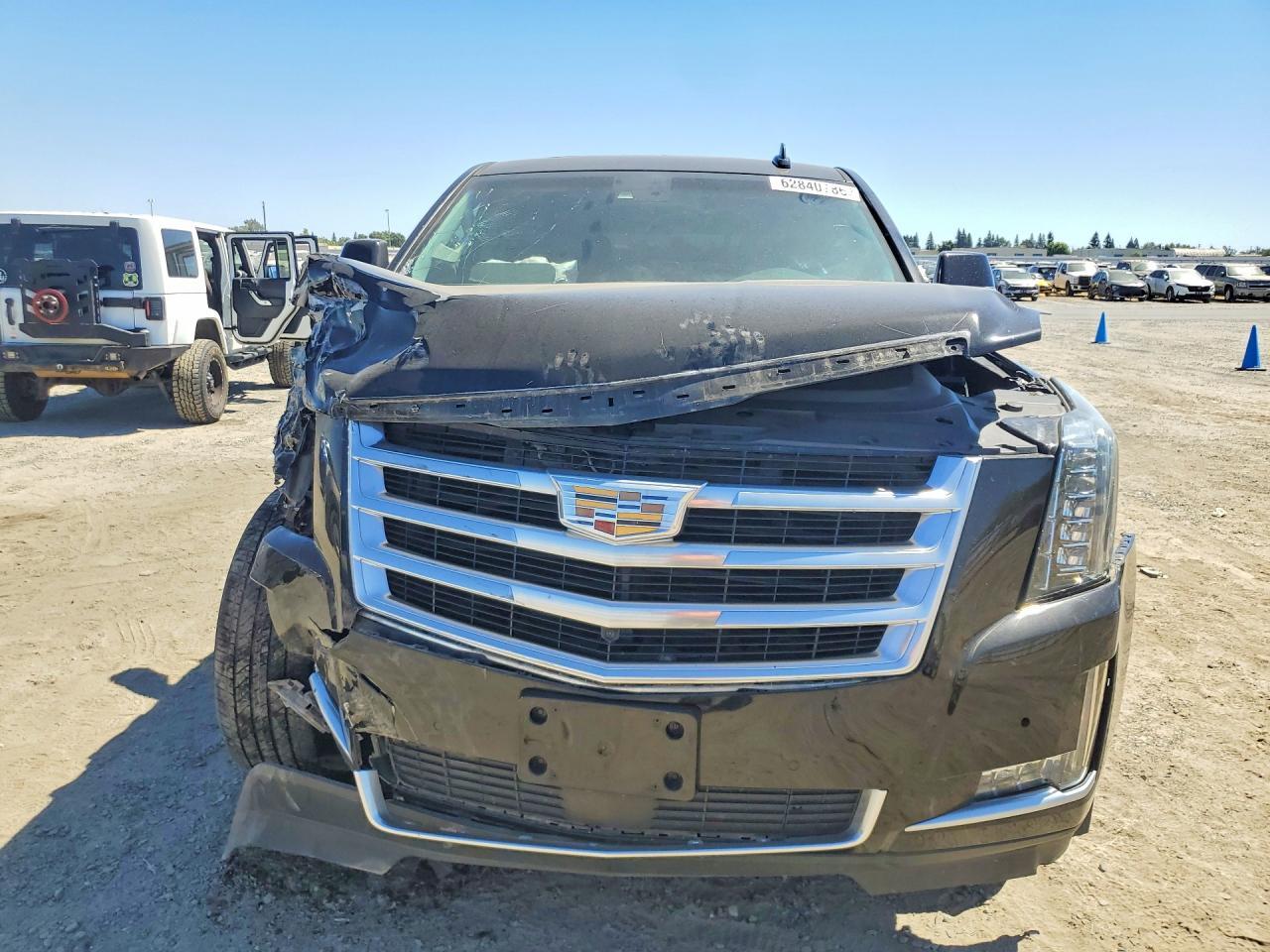 2015 Cadillac Escalade Premium - Image 5
