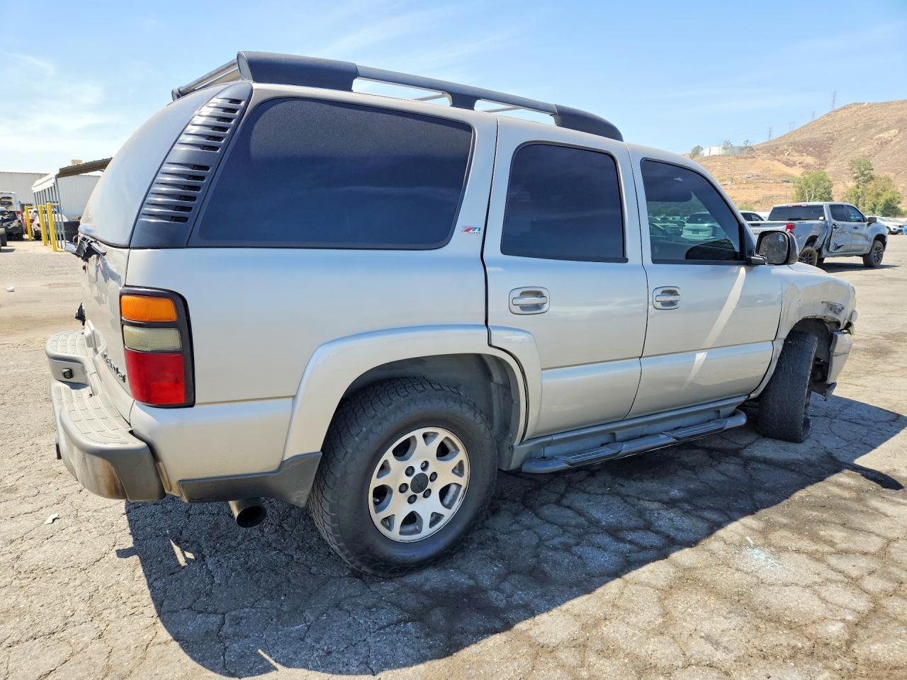 2005 Chevrolet Tahoe K1500 - Image 3