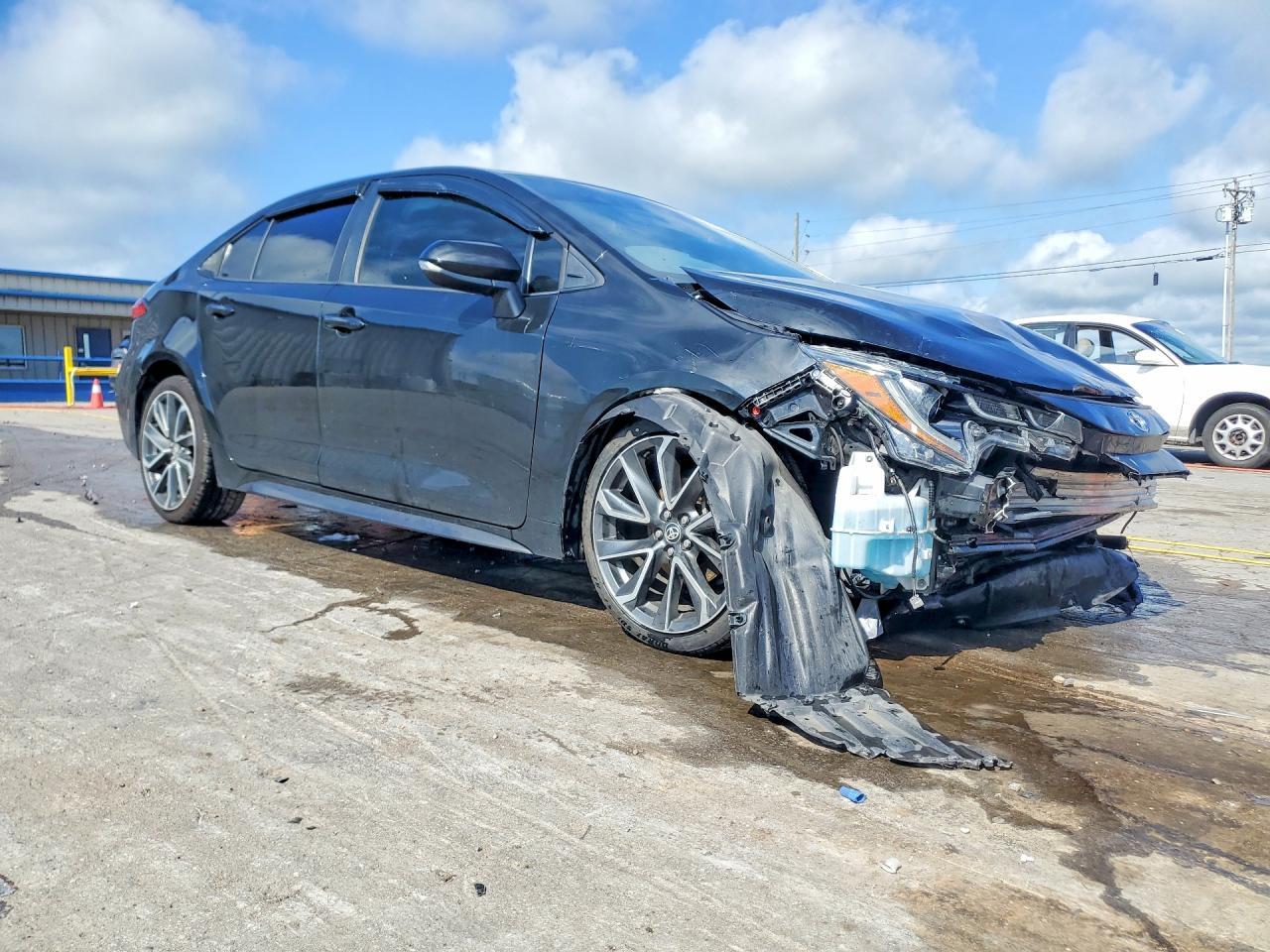 2021 Toyota Corolla Se - Image 4